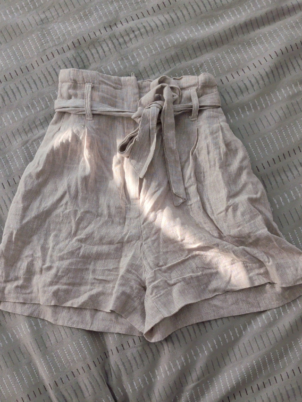 Linen Style Shorts in Light Taupe